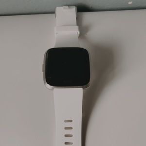 Fitbit Versa Lite